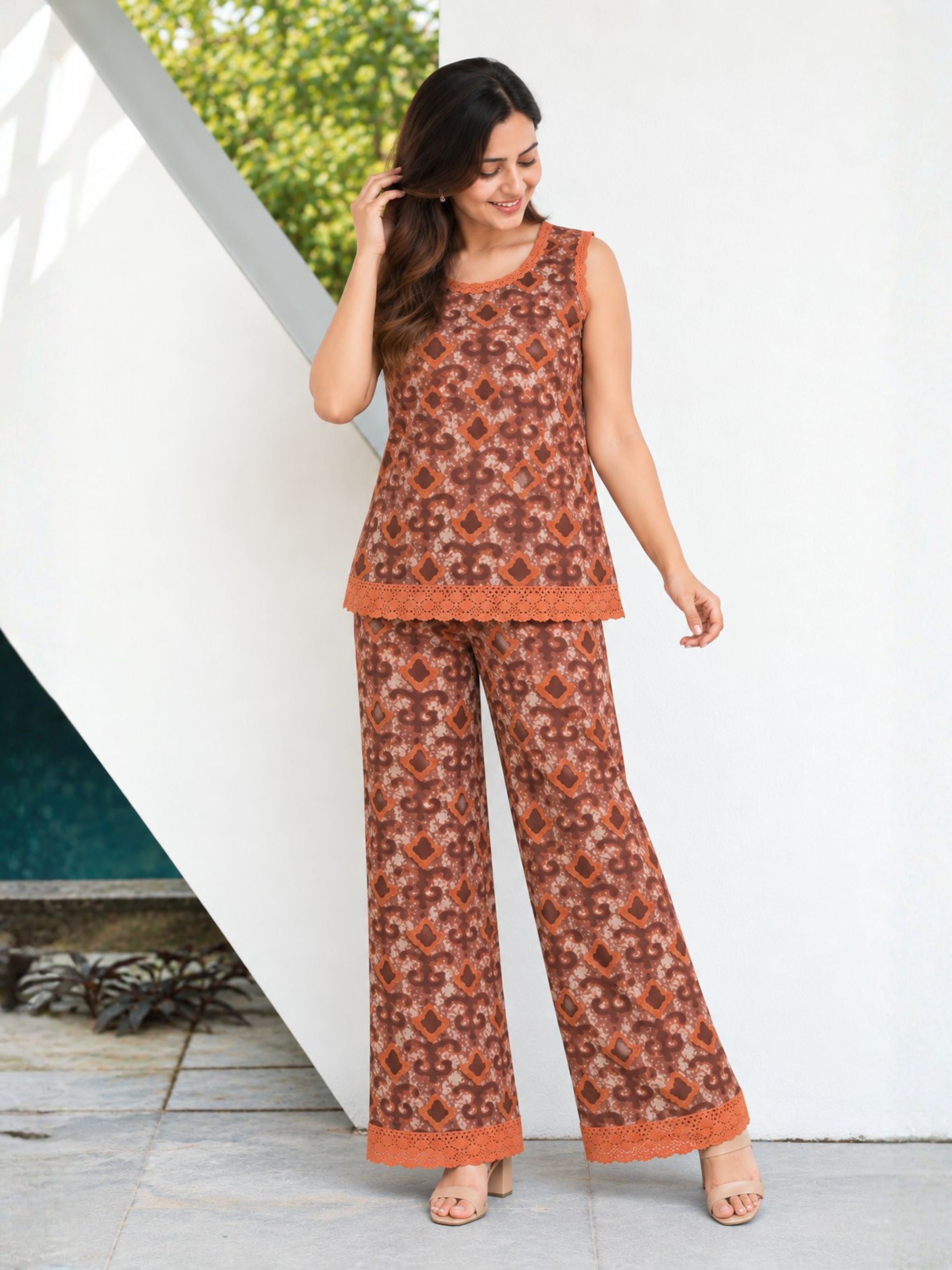 The Brown Abstract Co-ord Set